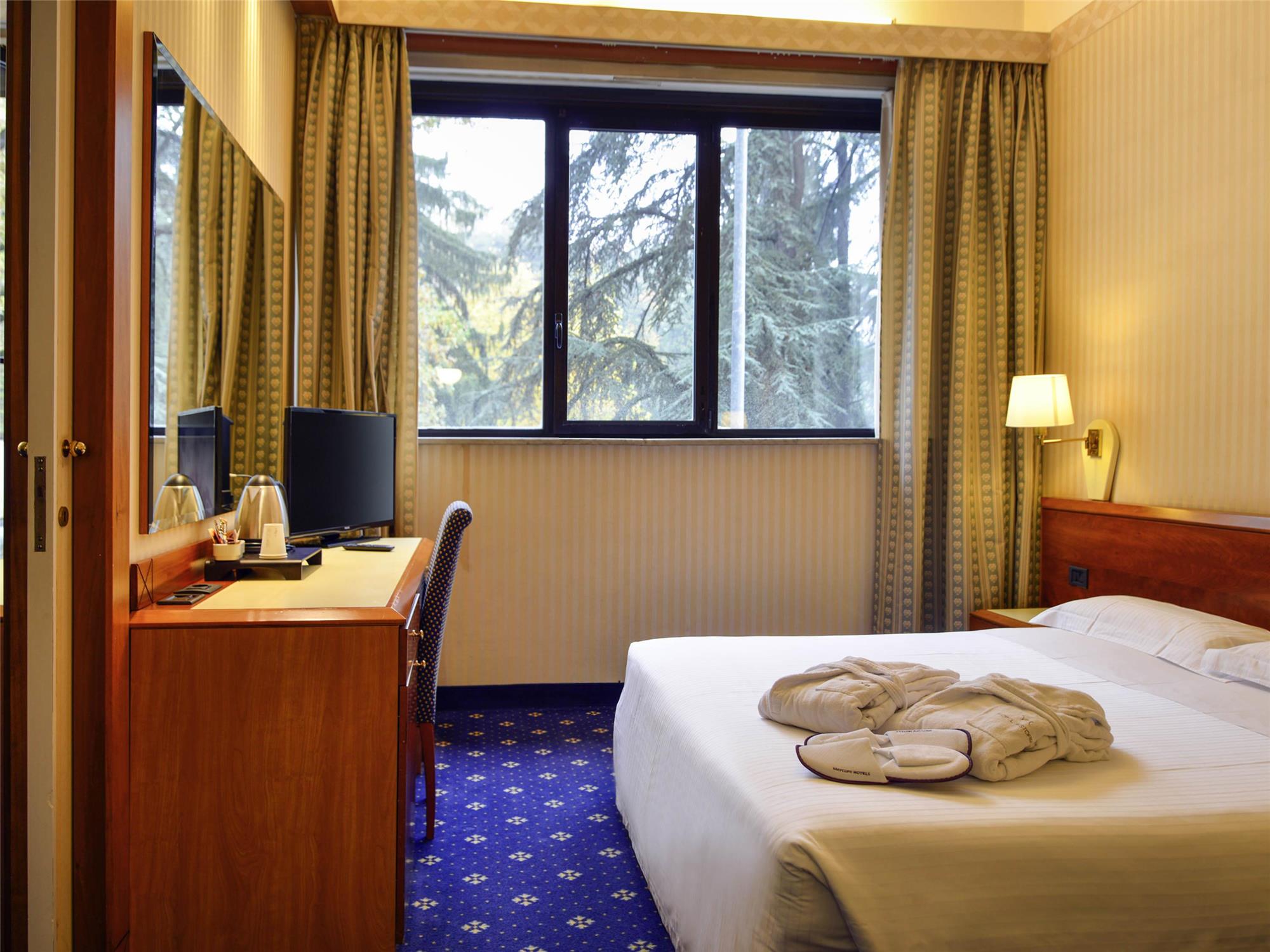 Superior suite