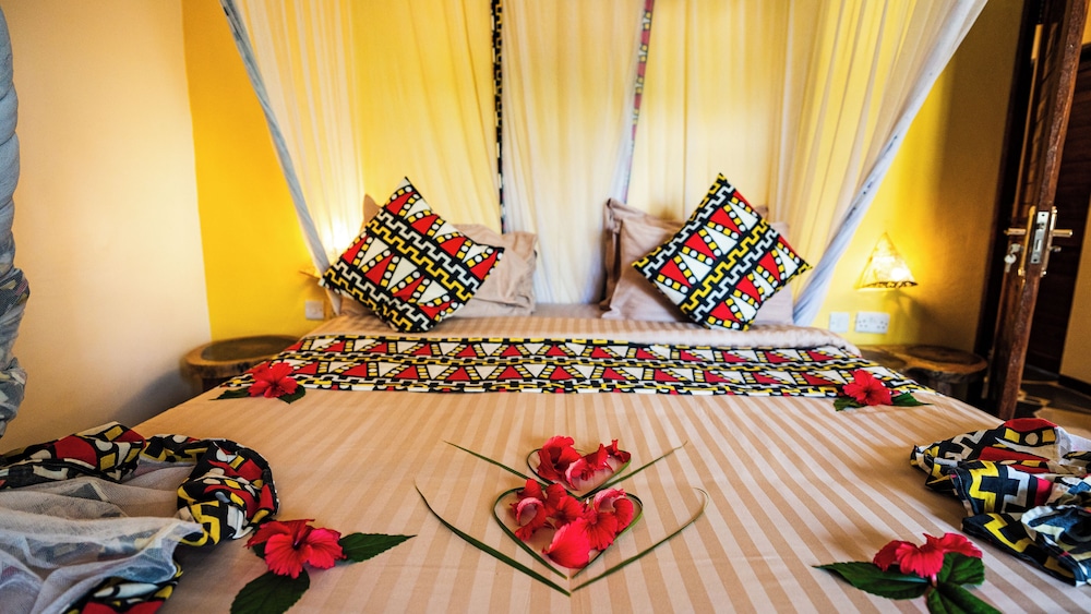 Paradise Beach Resort & Spa