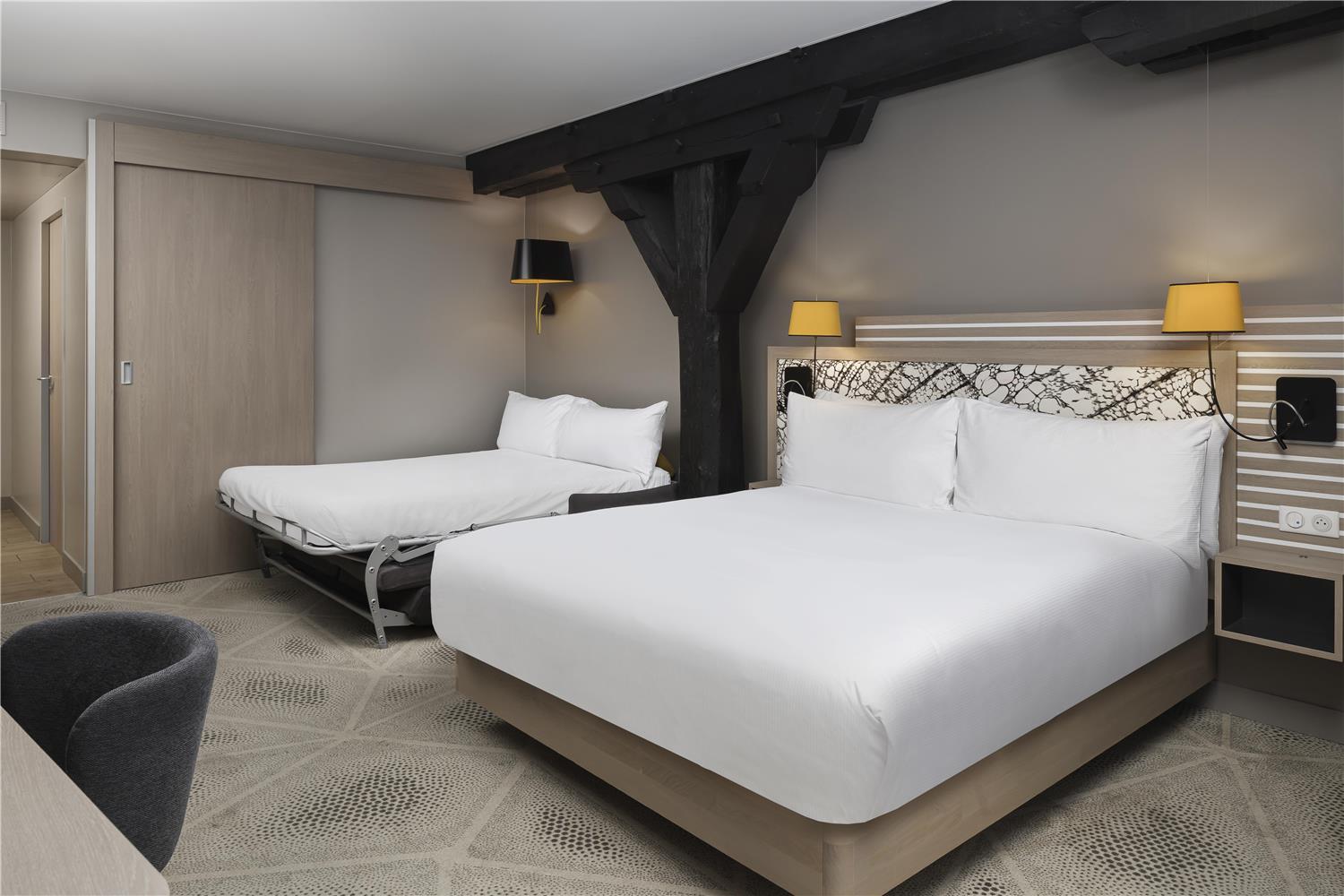 King deluxe room