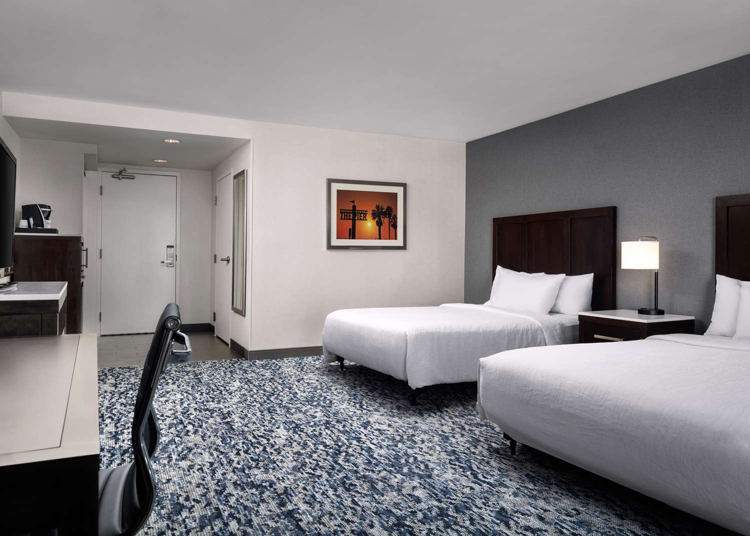 2 queen accessible room