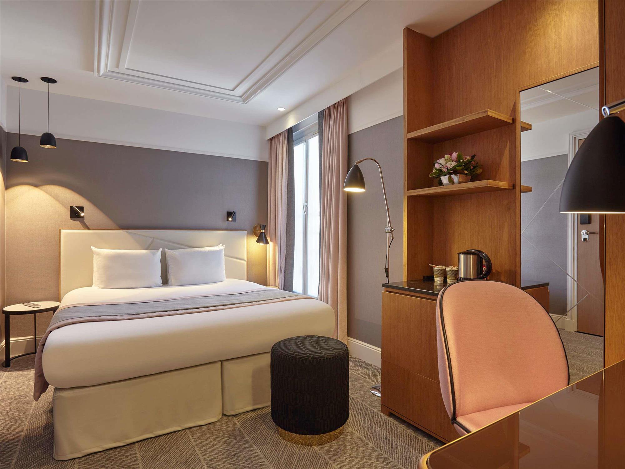 Classic room