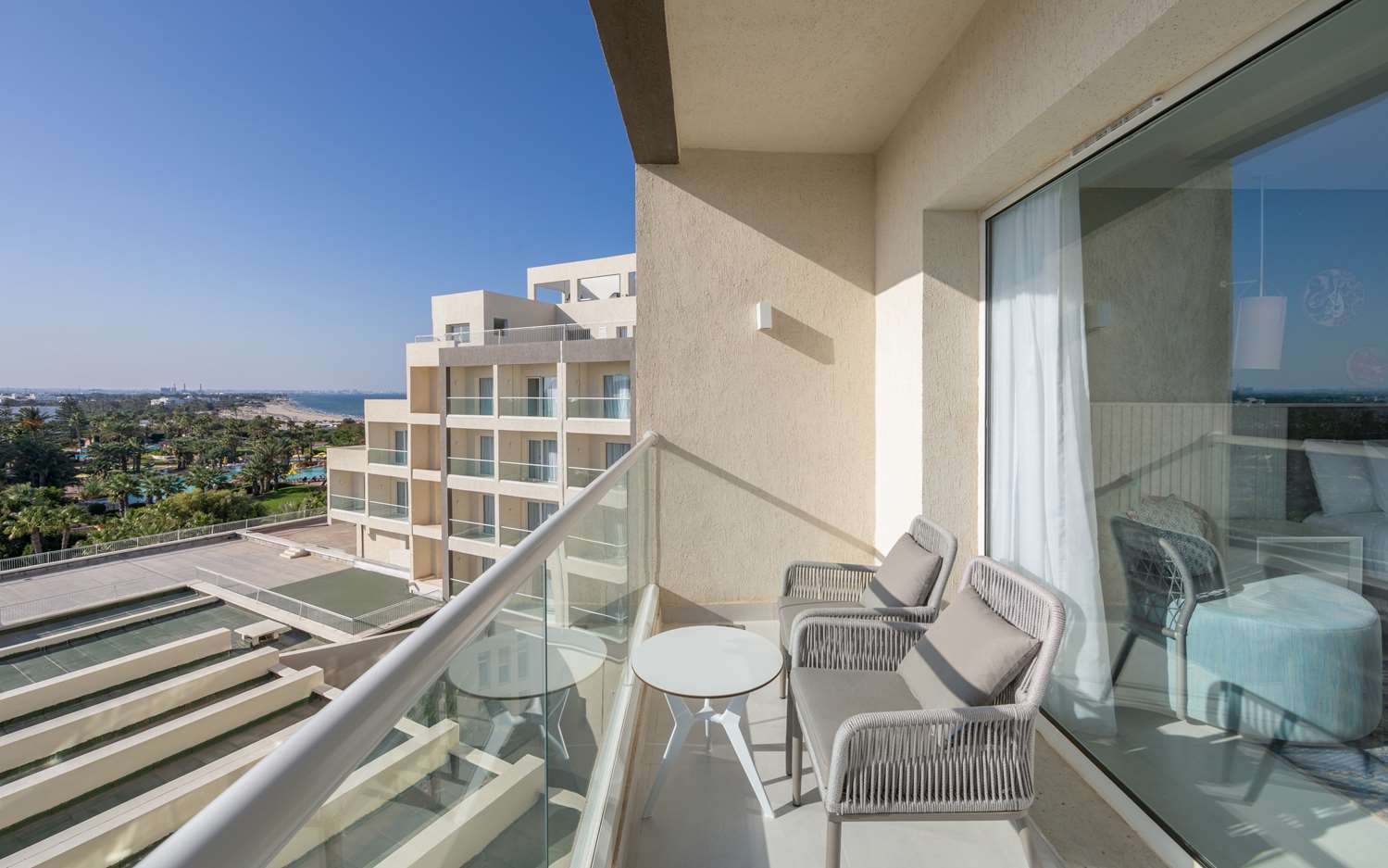 2 bedroom suite