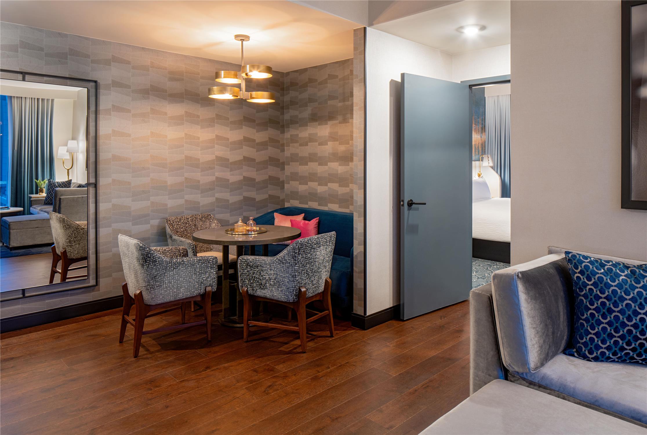 Suite