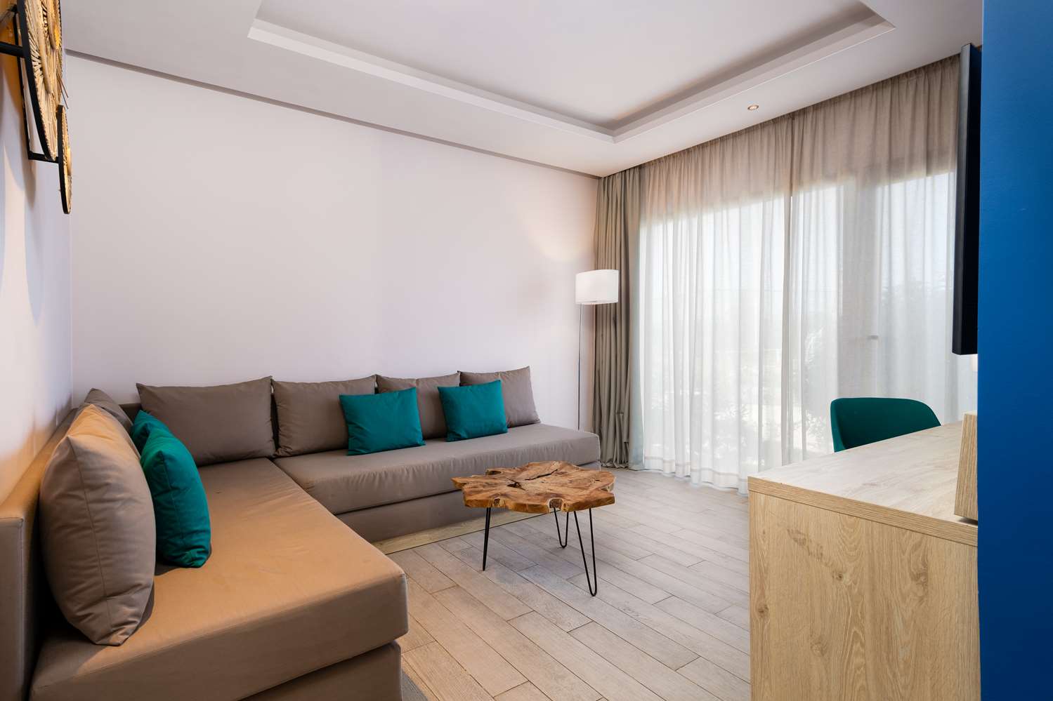 Junior suite - balcony or terrace
