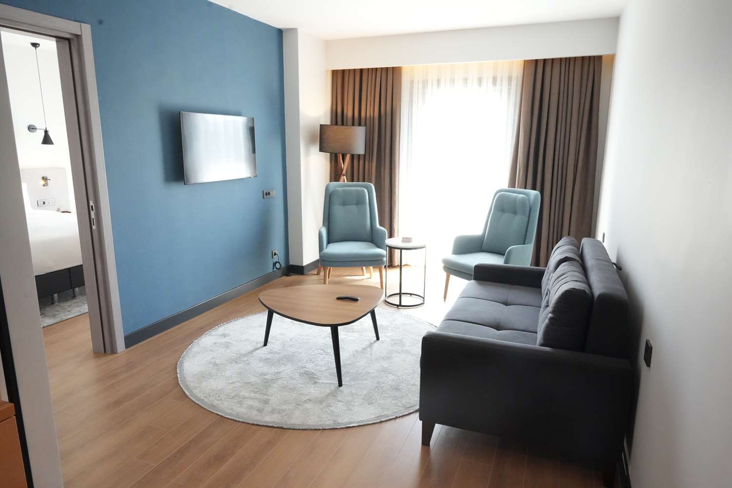 Suite, junior, vista parziale sul mare