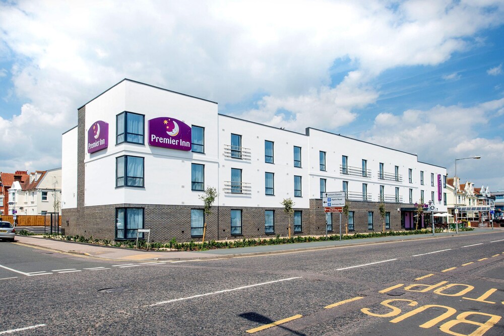On – Sea – Premier Inn Clacton – On – Sea – Seafront