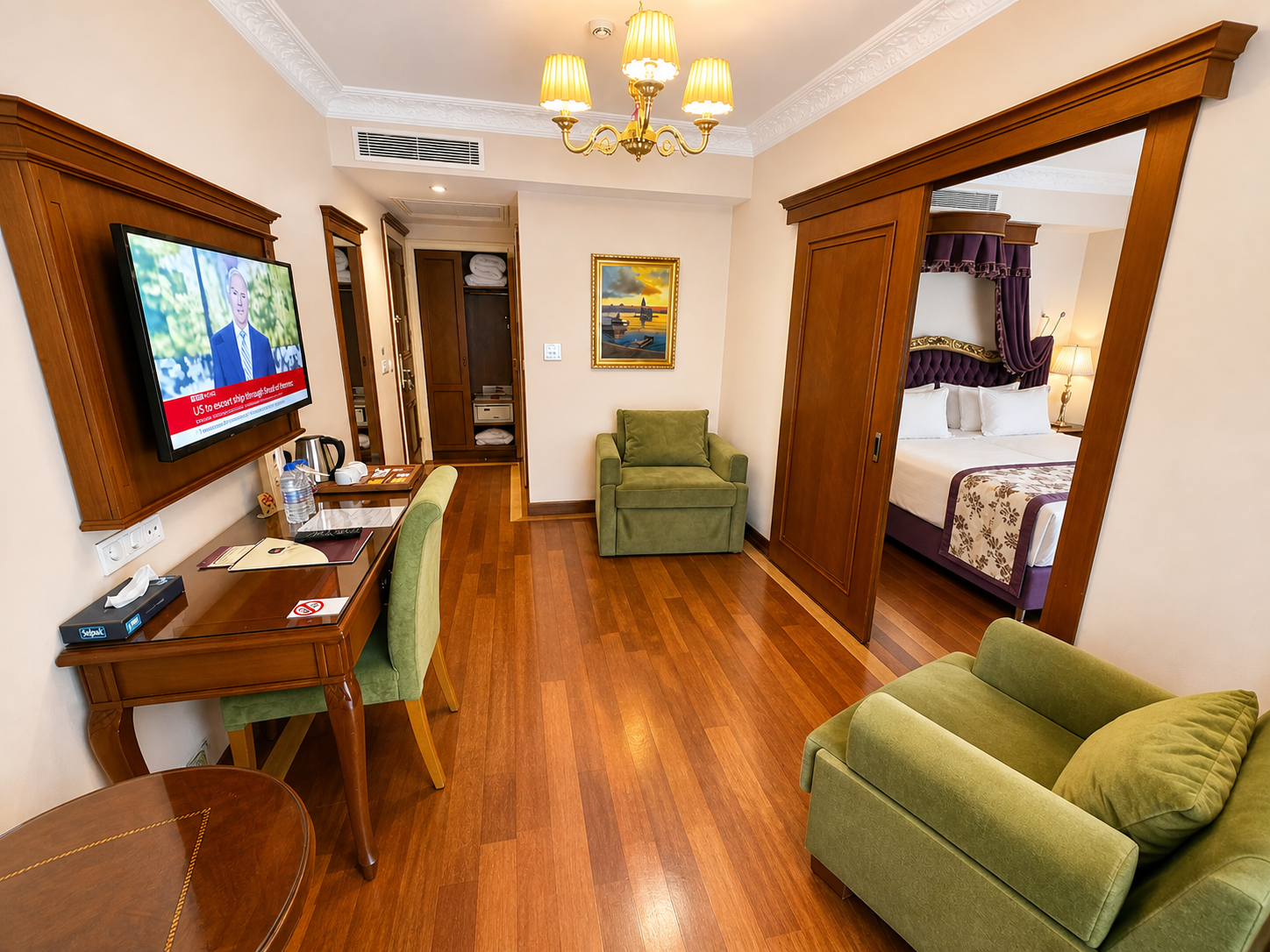 Family suite sea or city view 35m2
