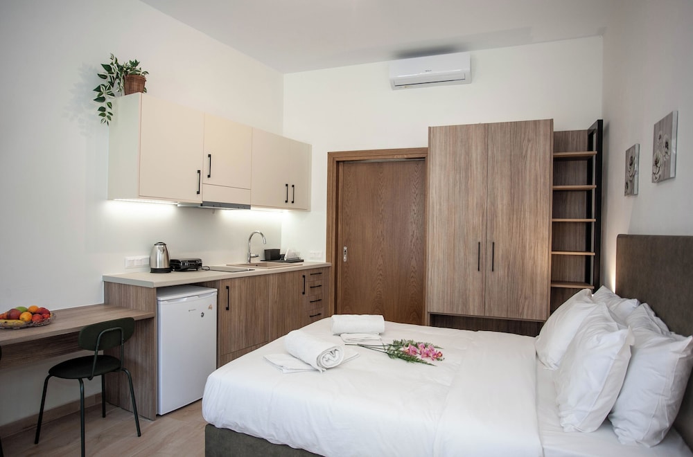 Azogire Hotel
