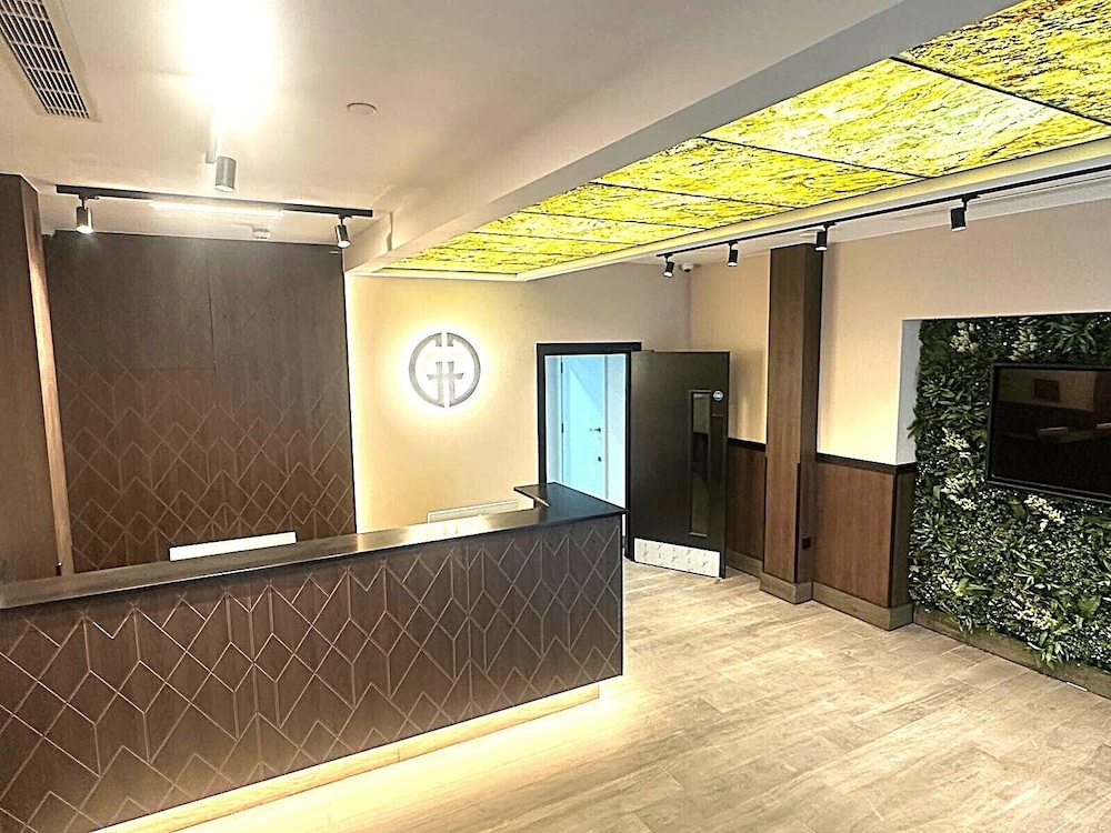 Goodmayes Grand Hotel