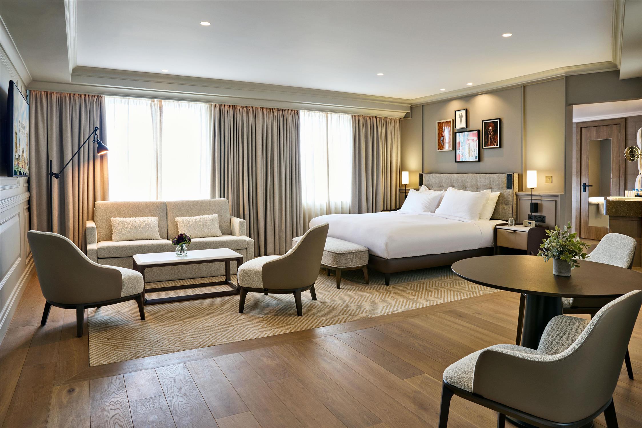Studio suite