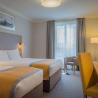 Deluxe double & single room