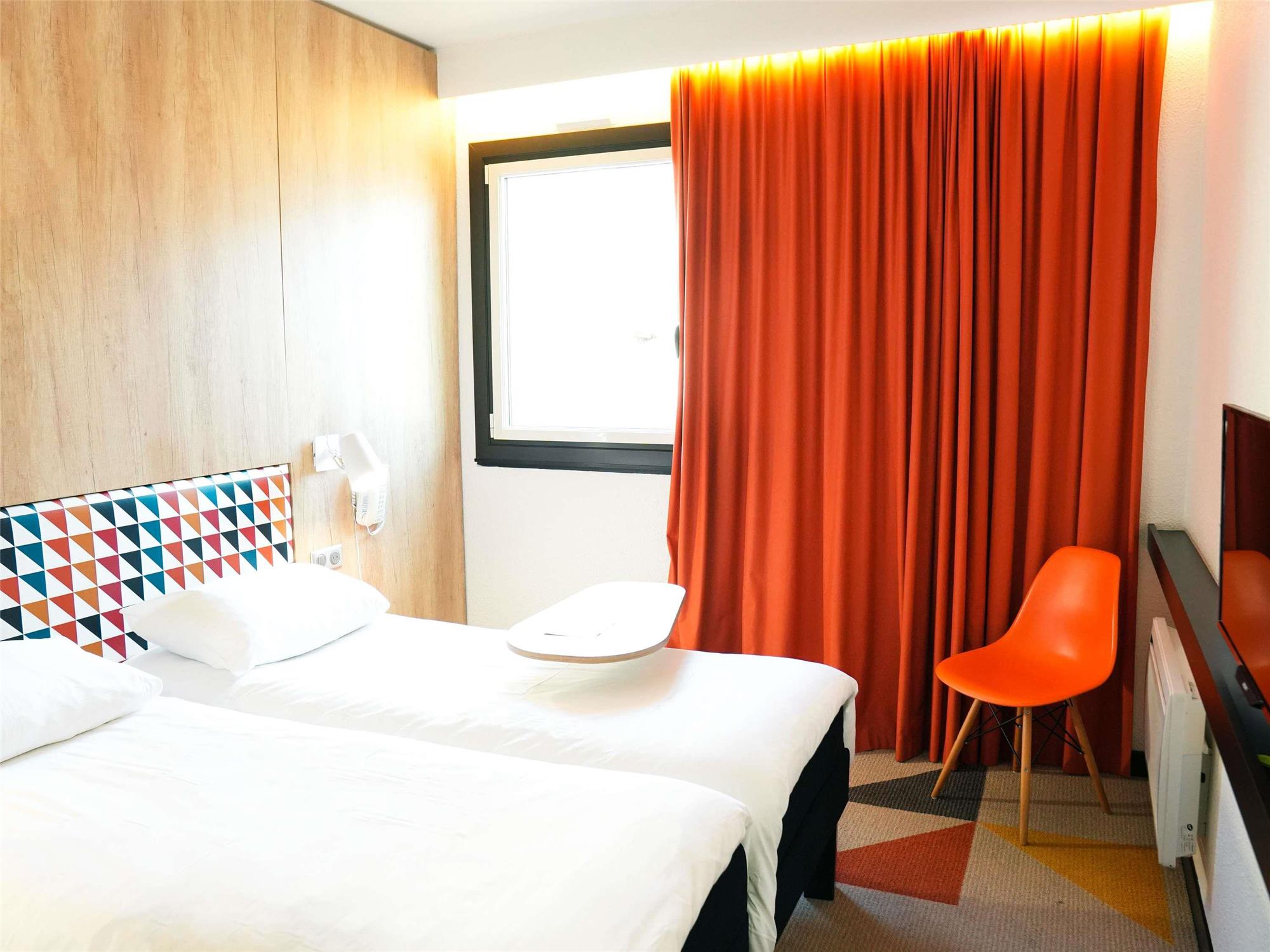 Family standard 2 bedroom suite