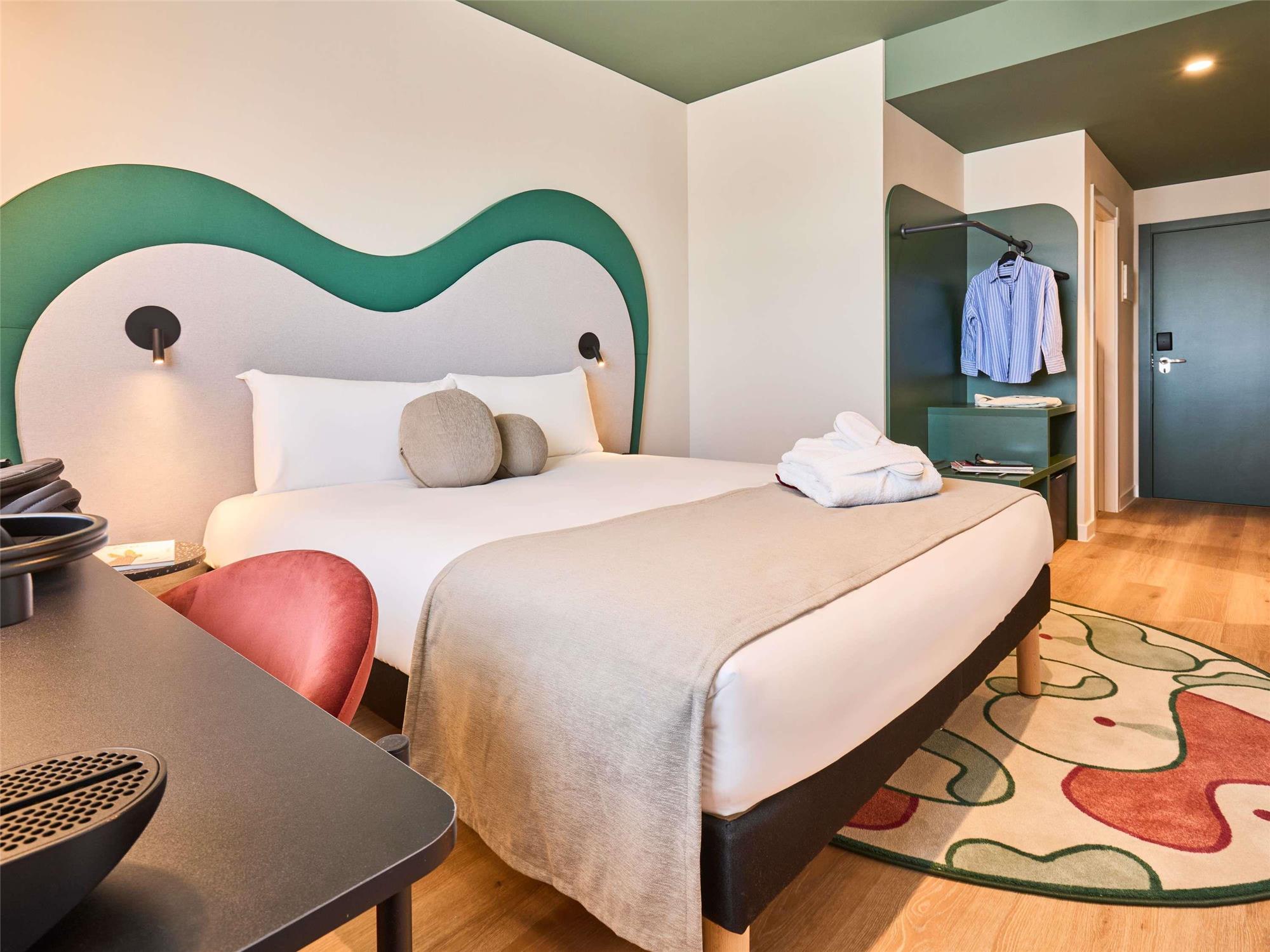 Business premium room