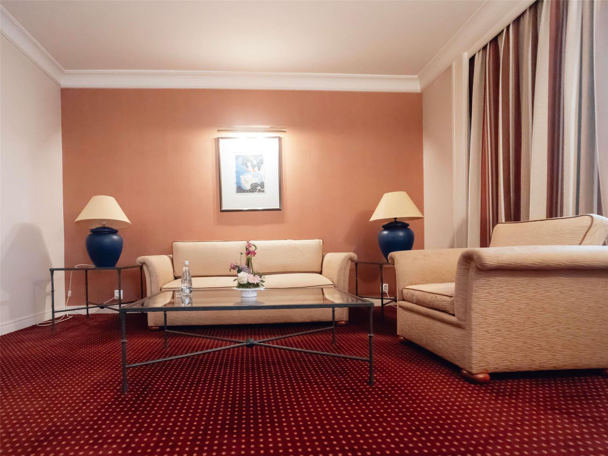 Superior suite
