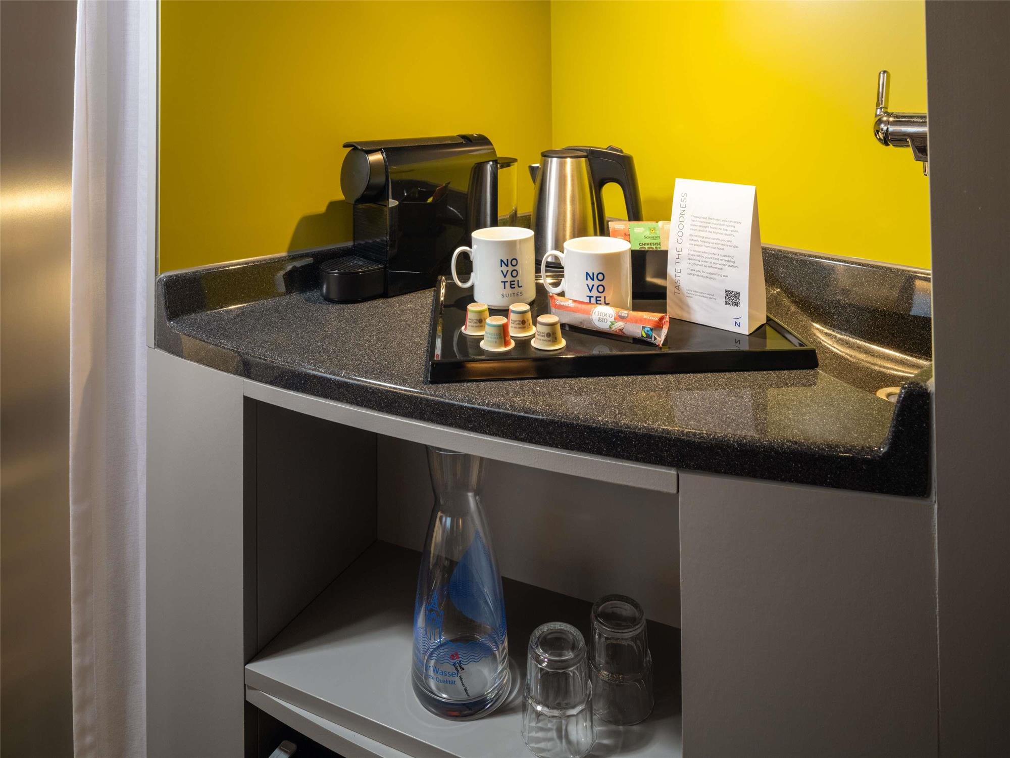 Business junior suite