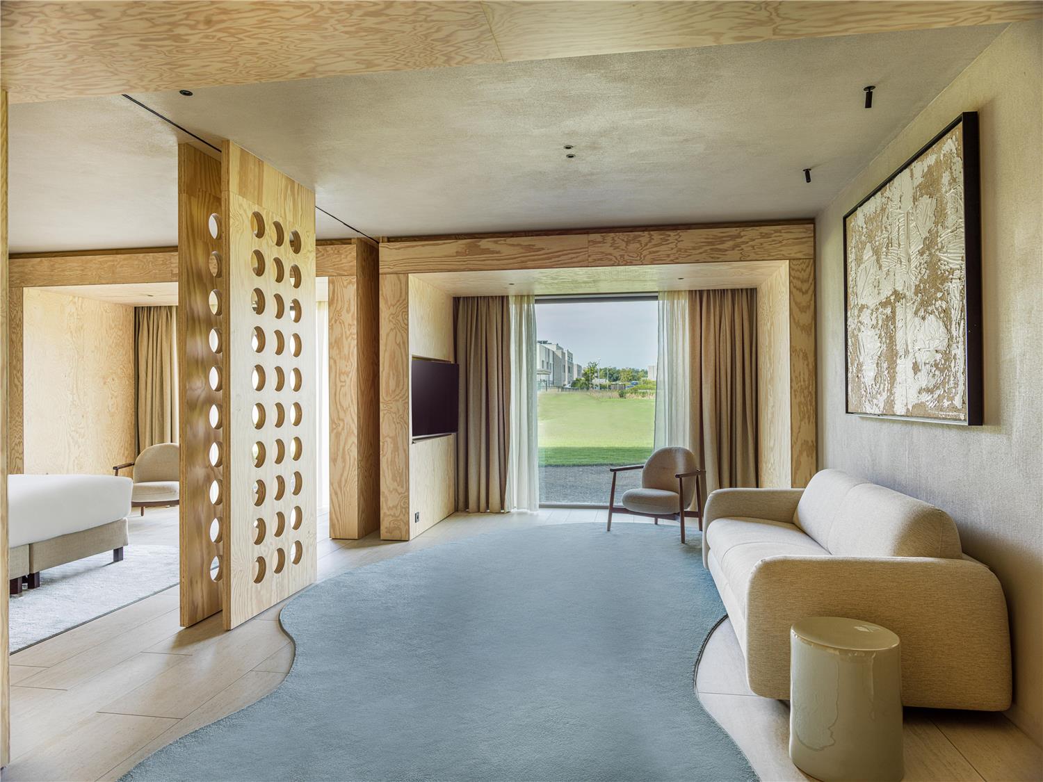 Premium suite