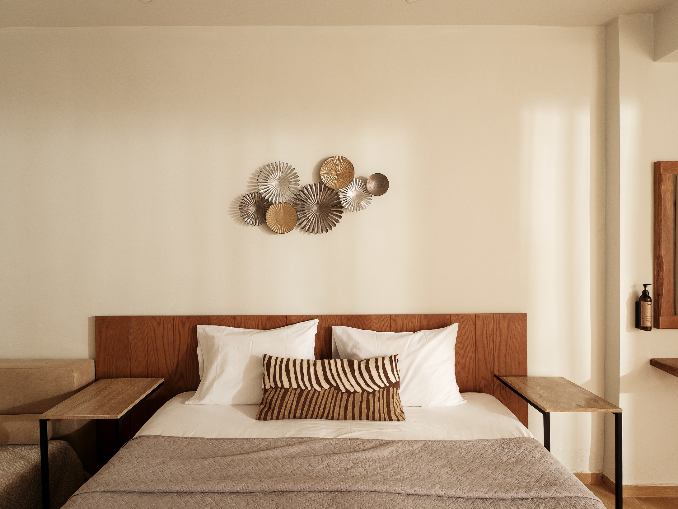 Premium triple room not refundable