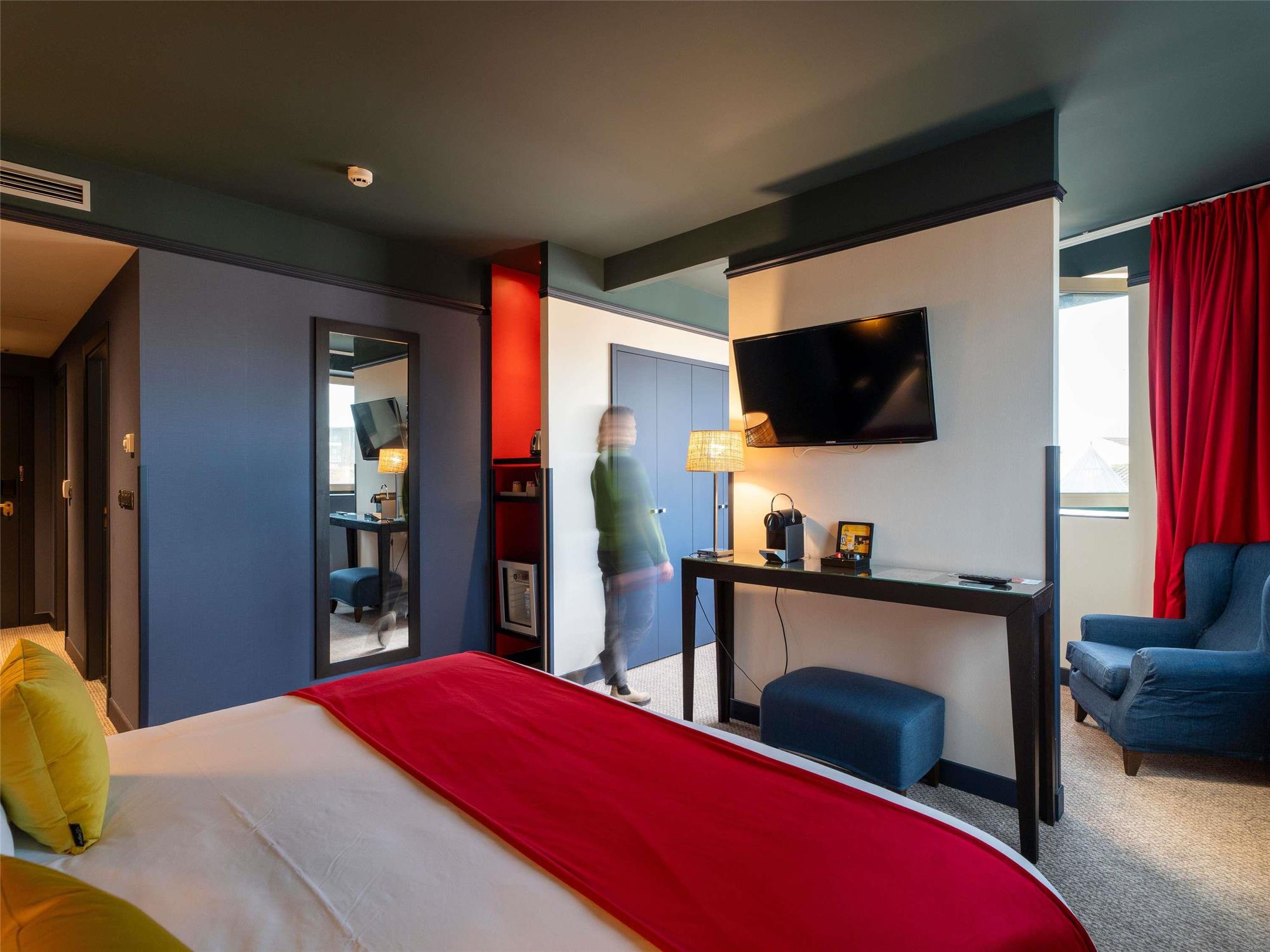 Privilege Room