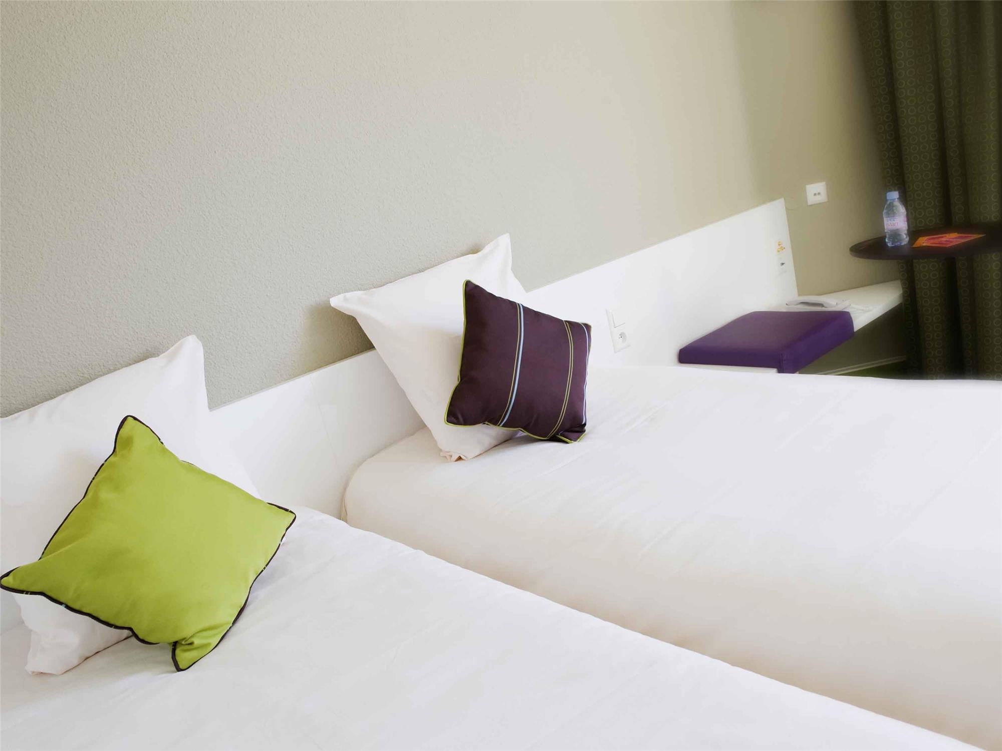 Chambre avec 2 lits