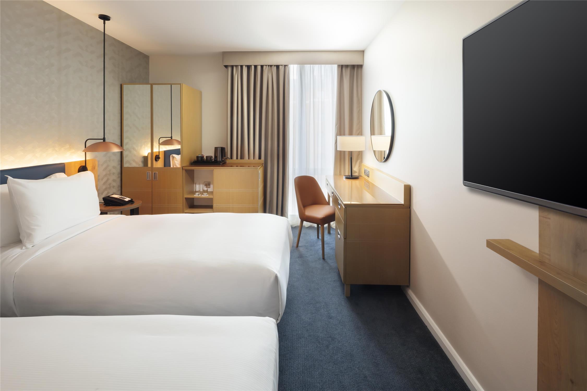 Guest twin room