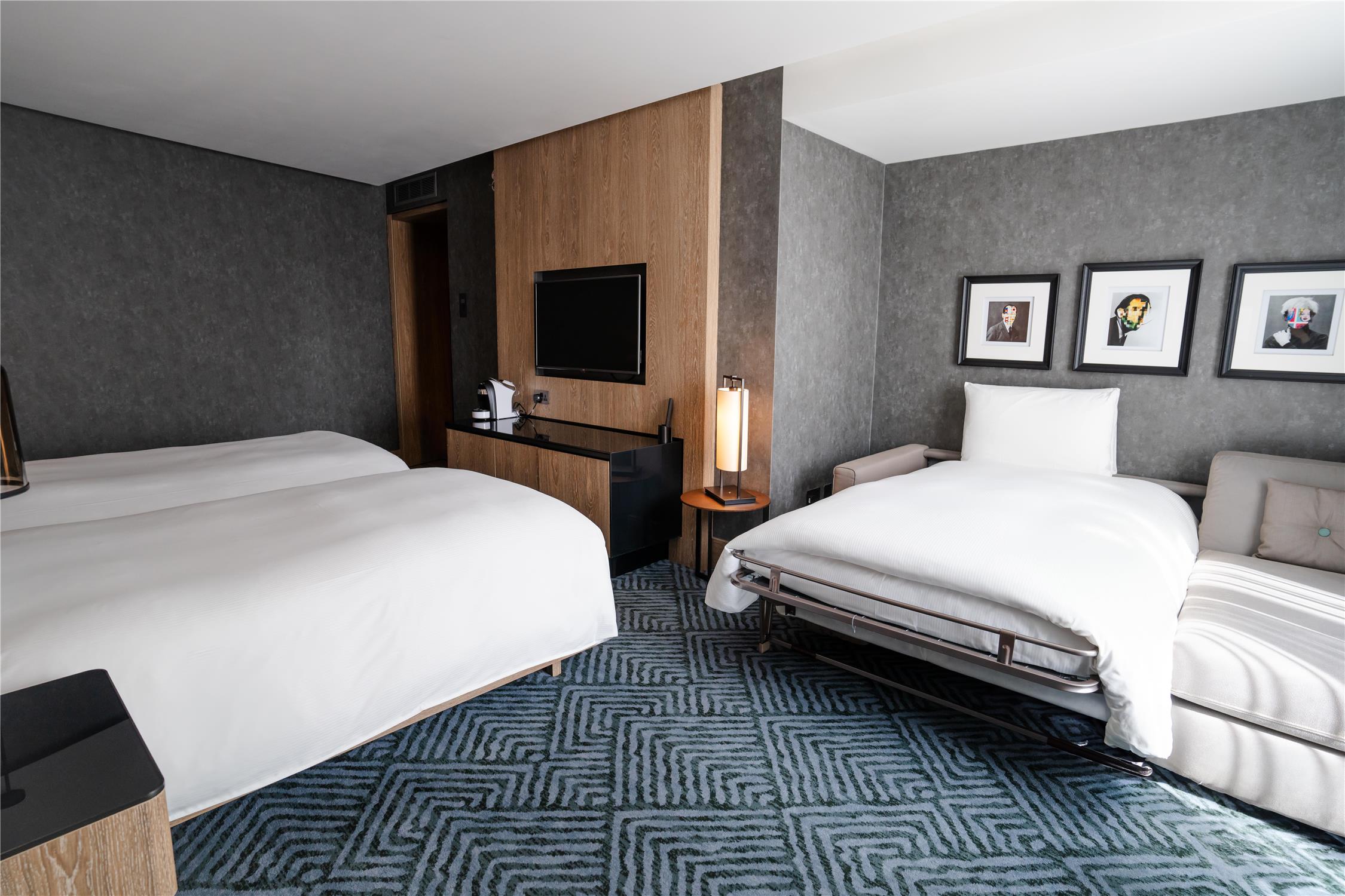 Family twin room