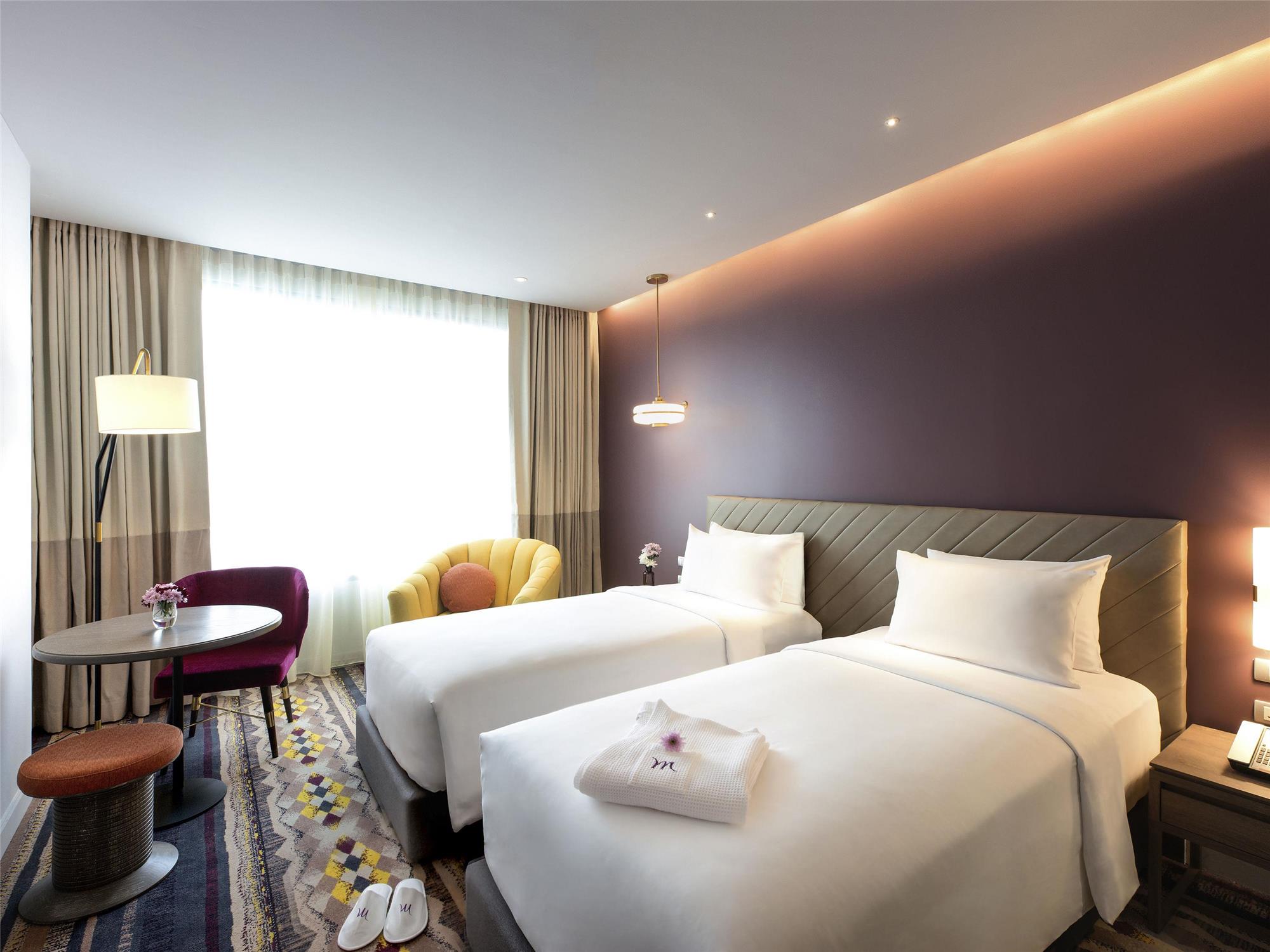 Deluxe room with city view