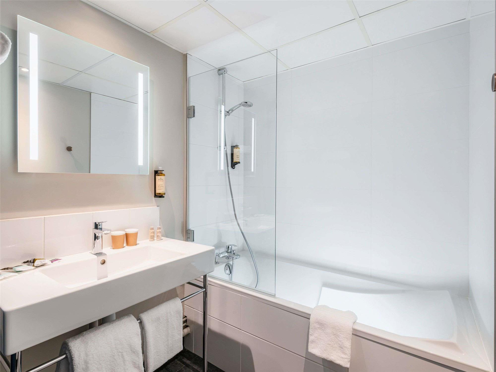 Privilege Room