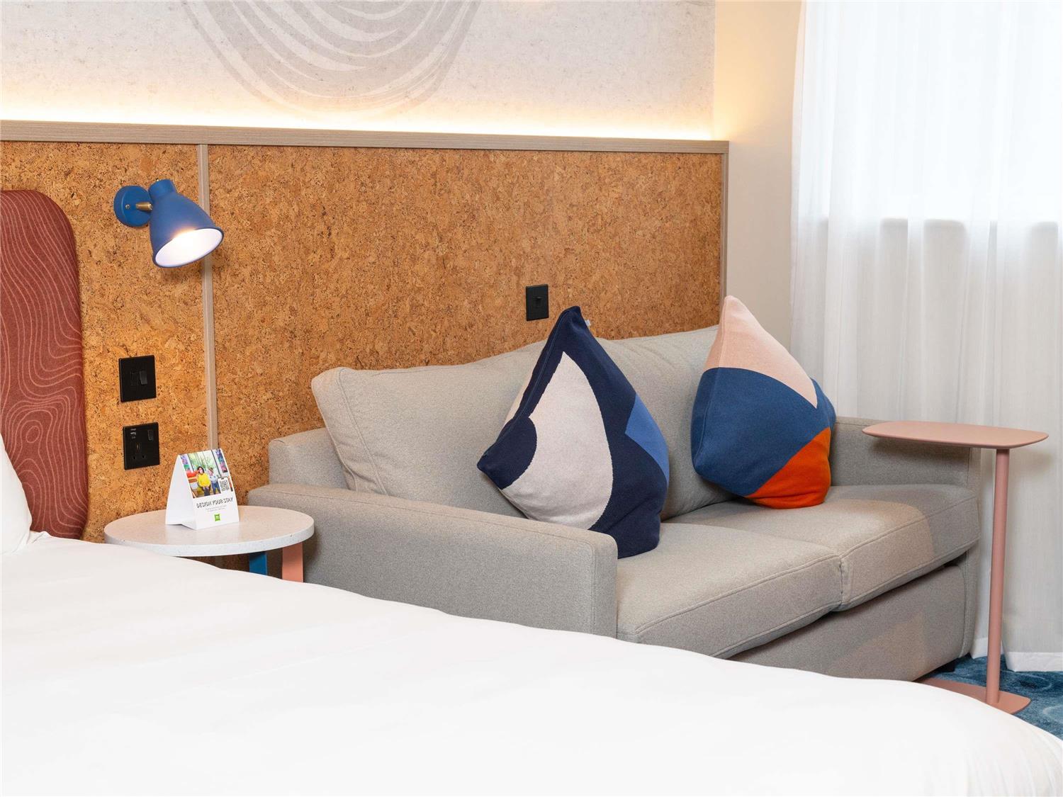 Superior double room with 1 king bed, 1 double sofa bed and kitchenette