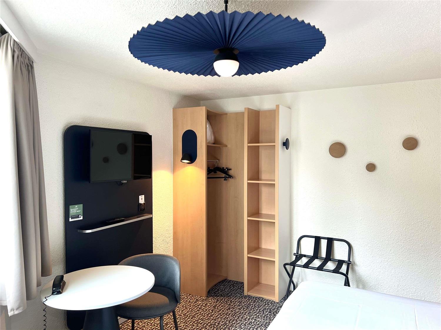 Triple room