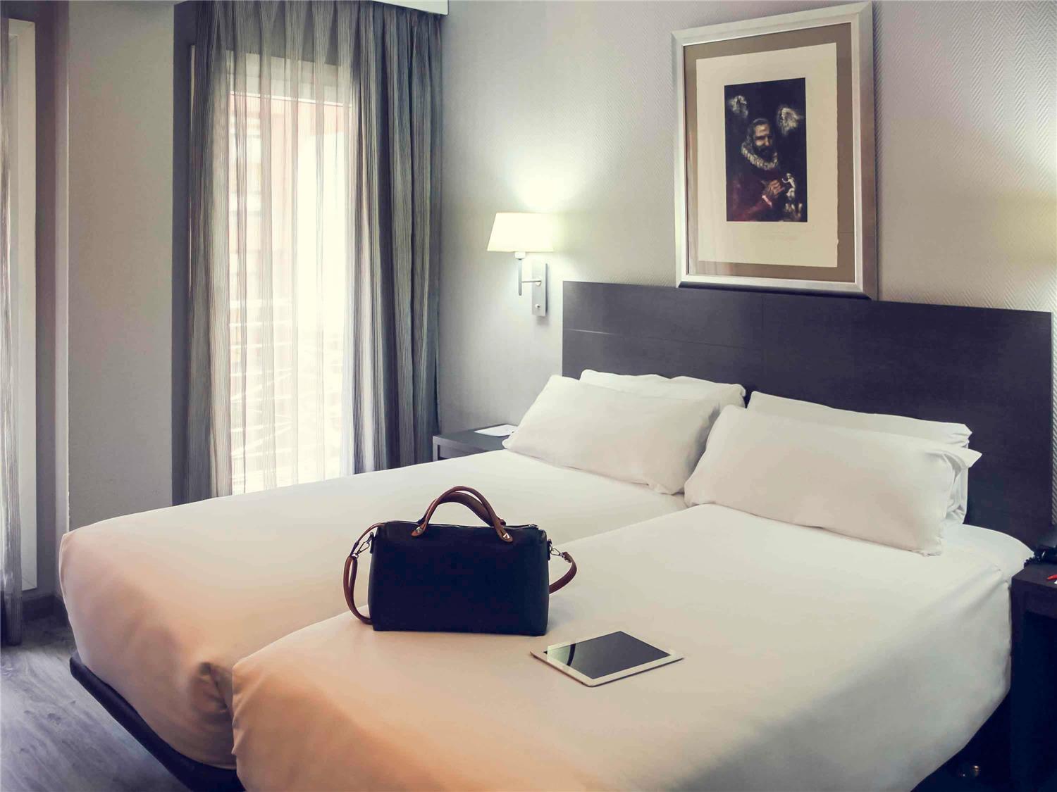 Superior Twin/Double Room