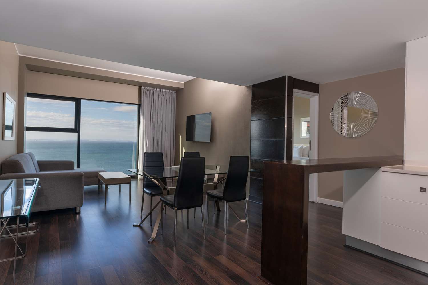 Suite with ocean view