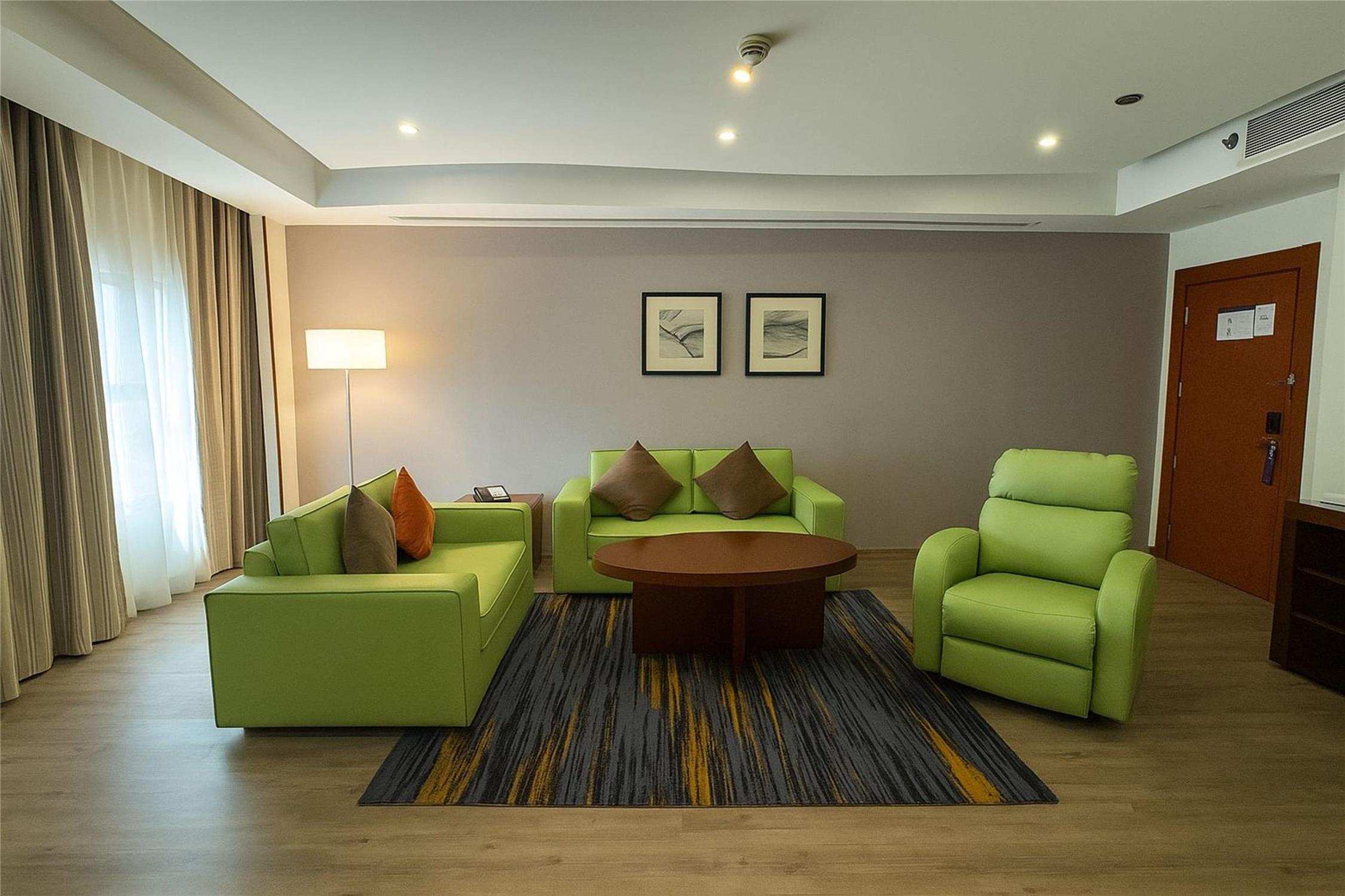 2 bedroom suite