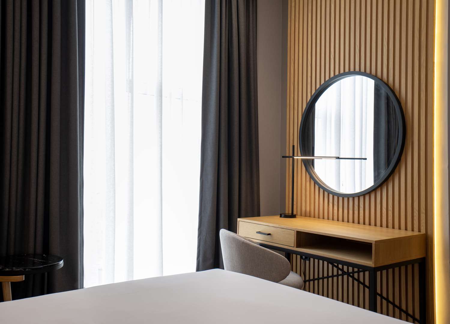 1 Bedroom Suite
