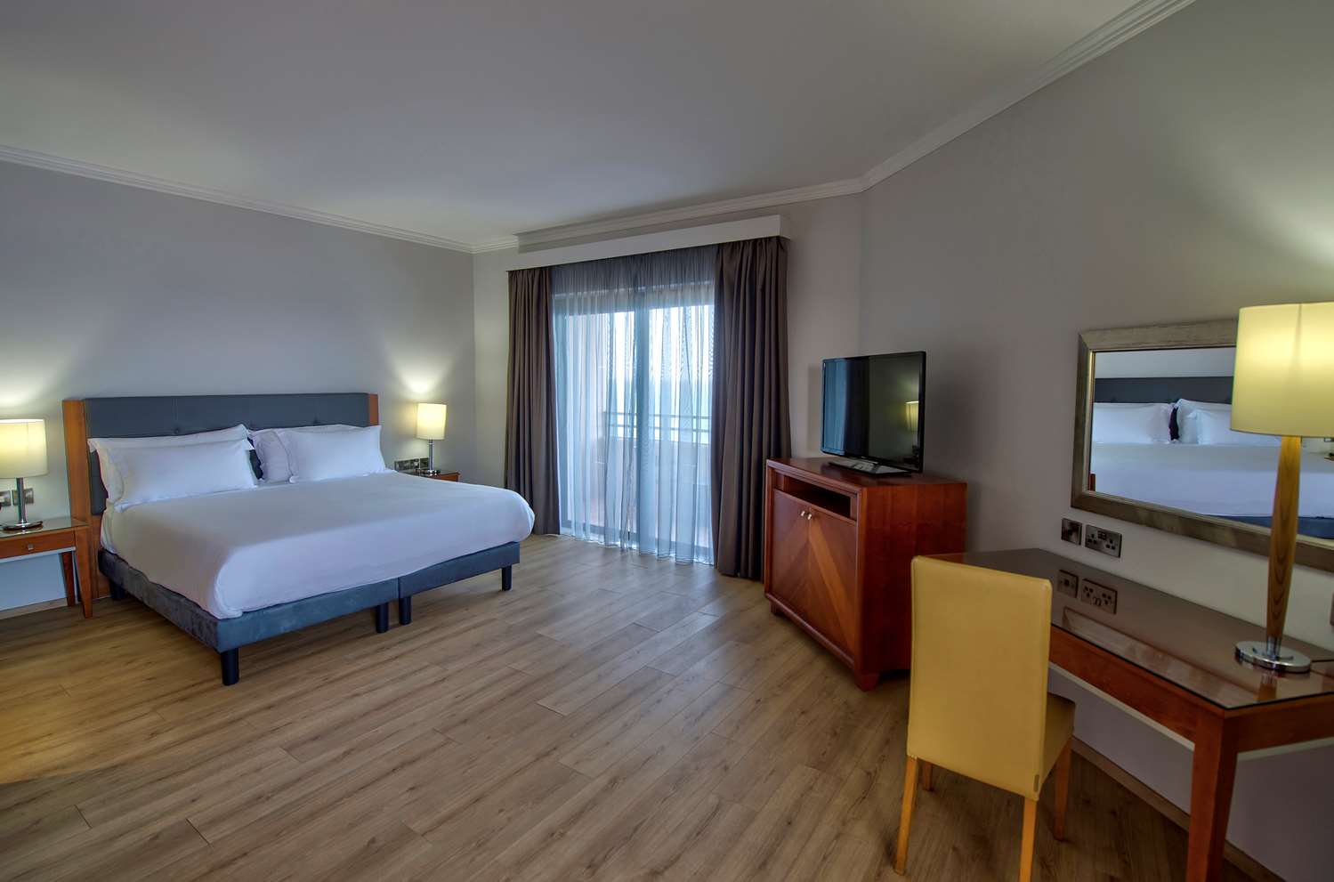 Premium Suite with Sea View and Terrace
