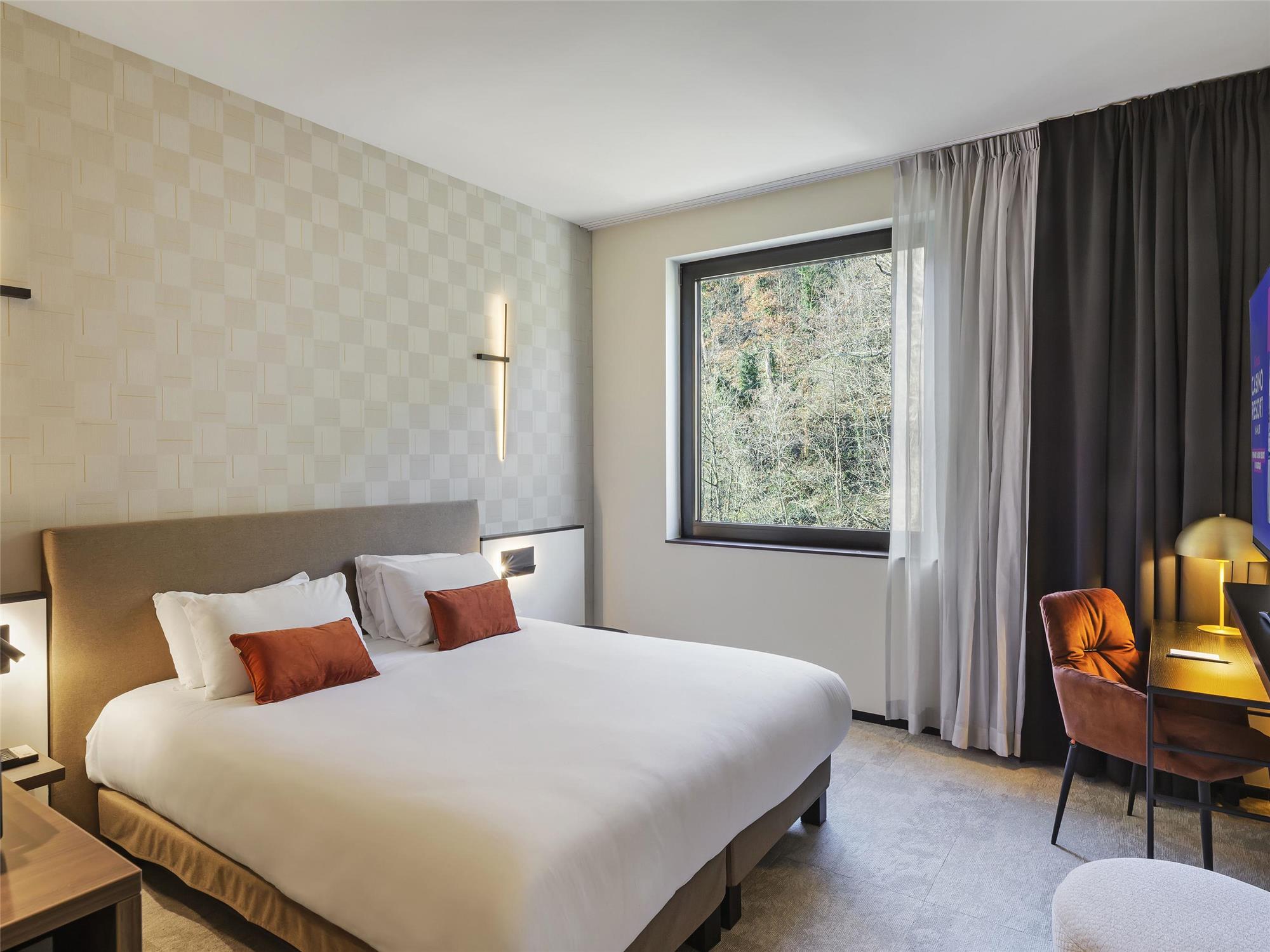 Classic room with view