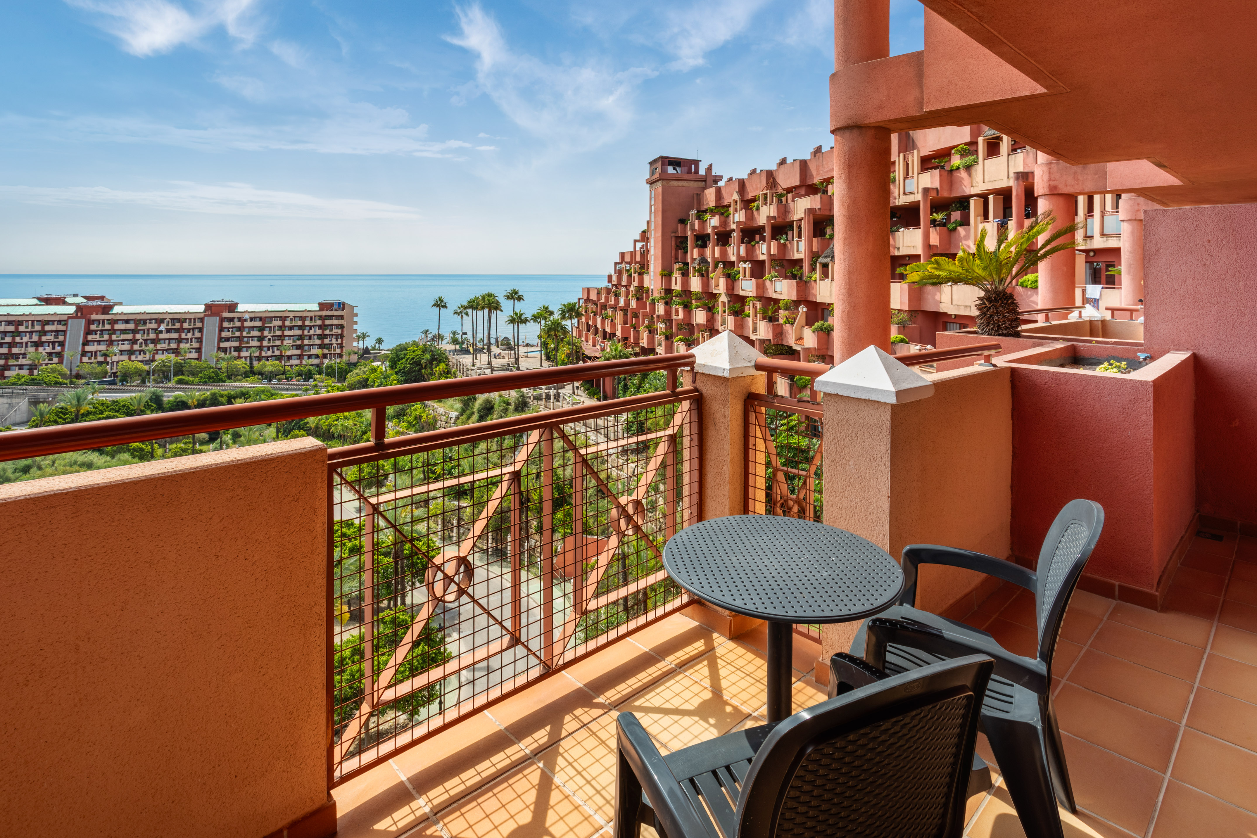 Junior Suite Side Sea View 4 Adults