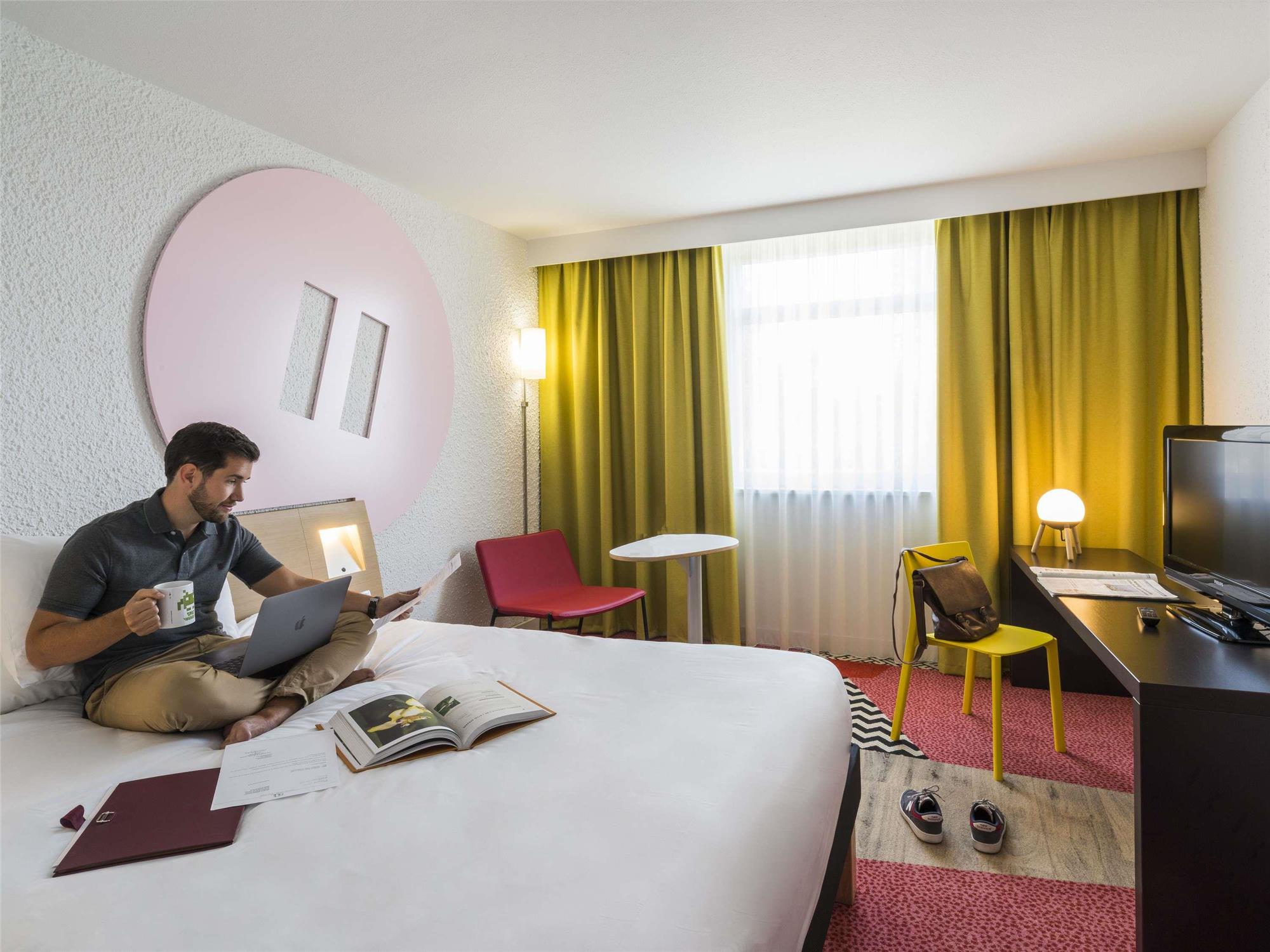 Comfort room