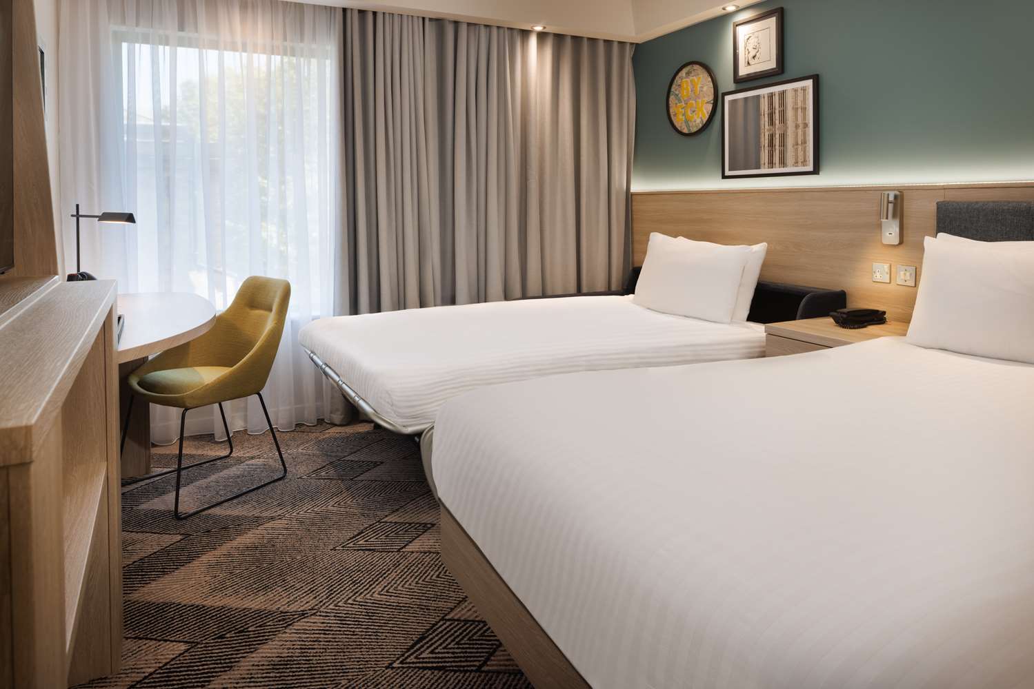 High Floor Room