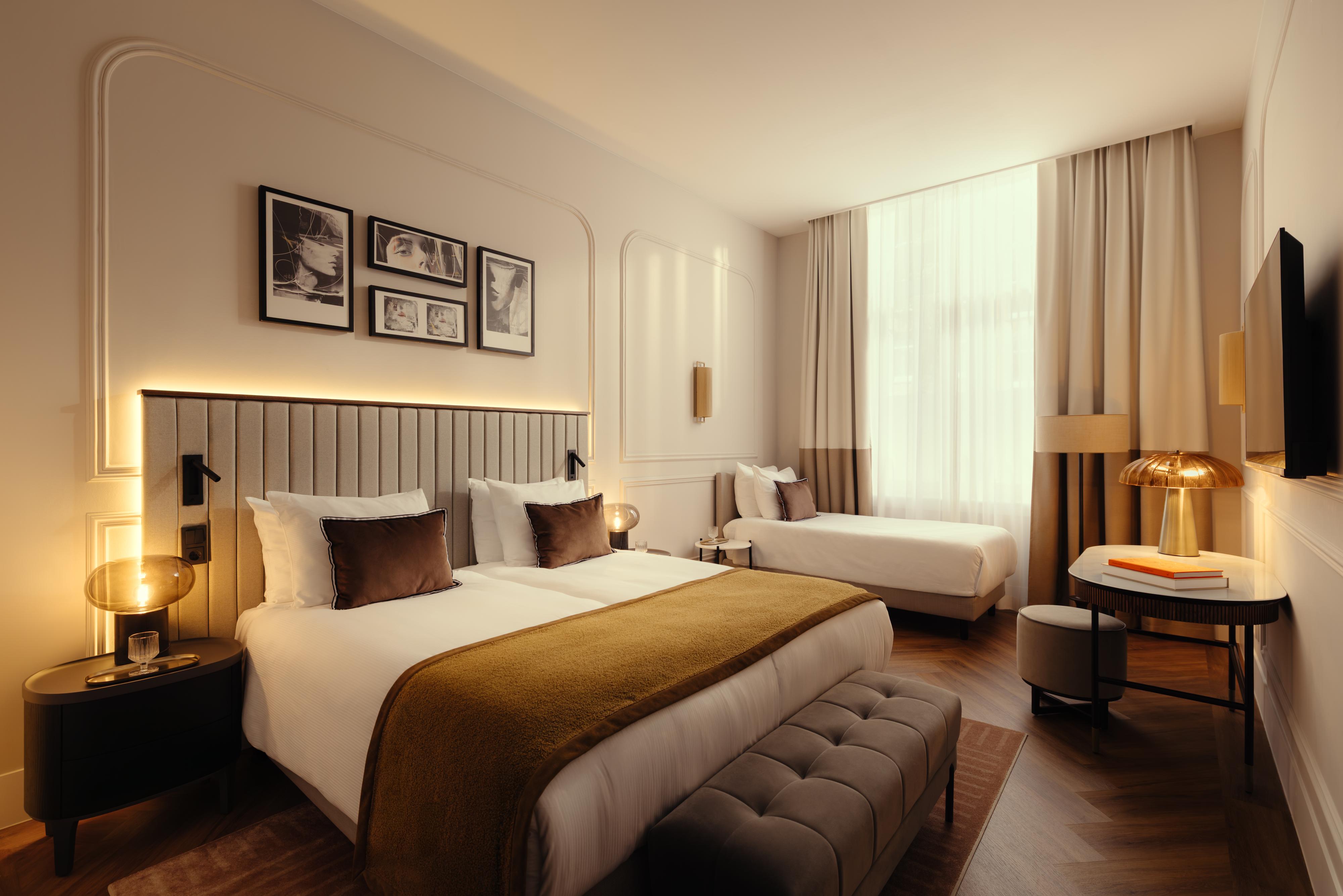 Superior triple room
