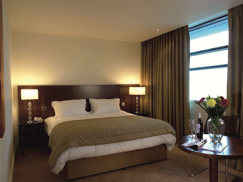 

MACDONALD MANCHESTER HOTEL