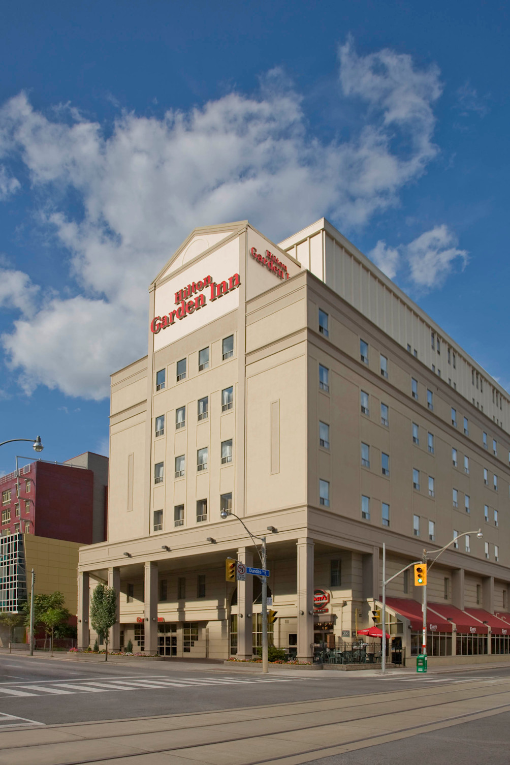 

Comfort Suites City