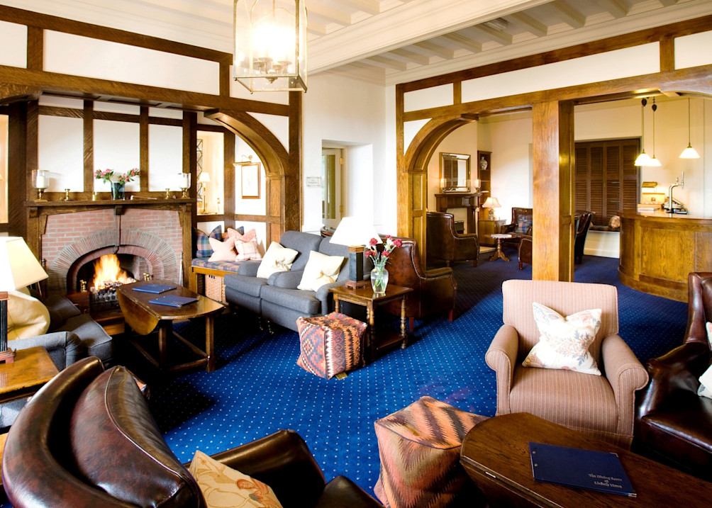 

LINDETH HOWE COUNTRY HOUSE SUPERIOR