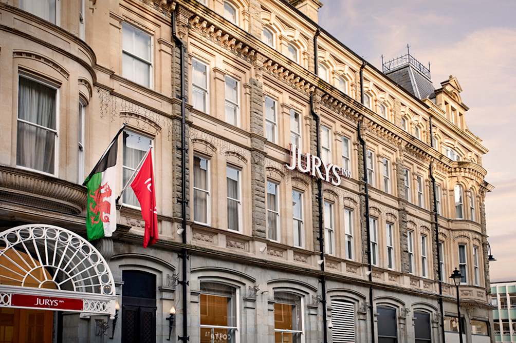 

JURYS INN CARDIFF