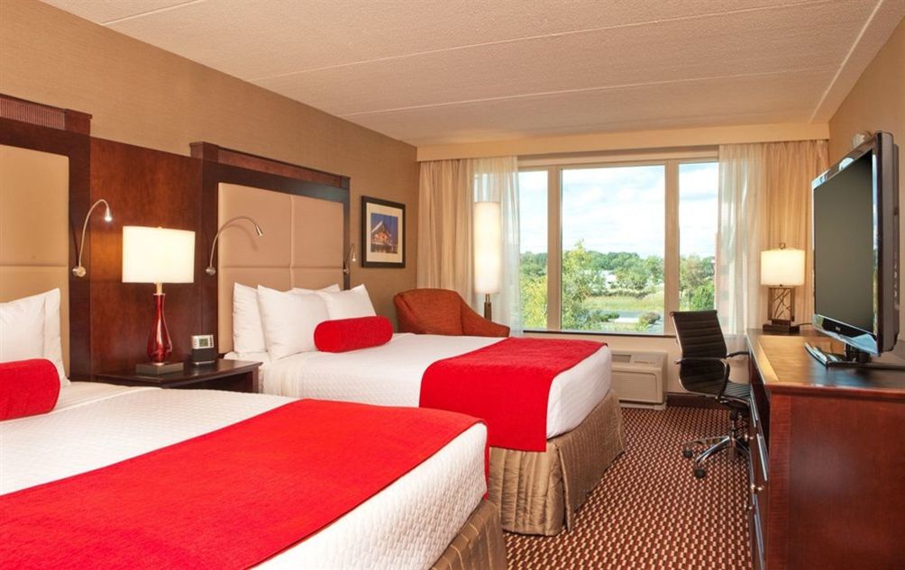 

Crowne Plaza Boston - Woburn