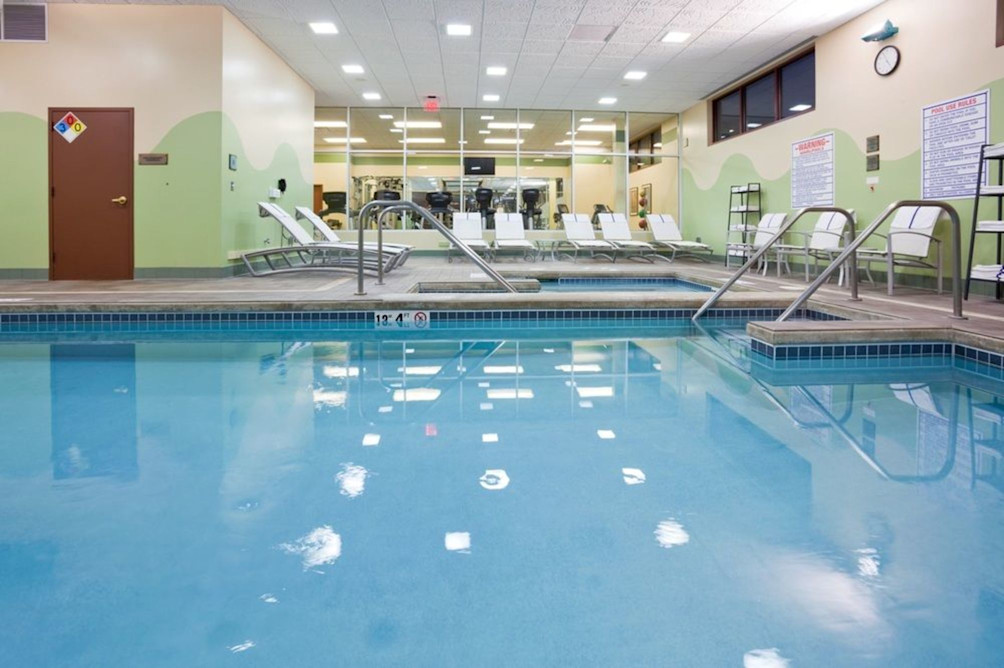 

Crowne Plaza Milwaukee West