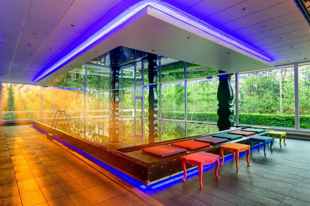 

CROWNE PLAZA
