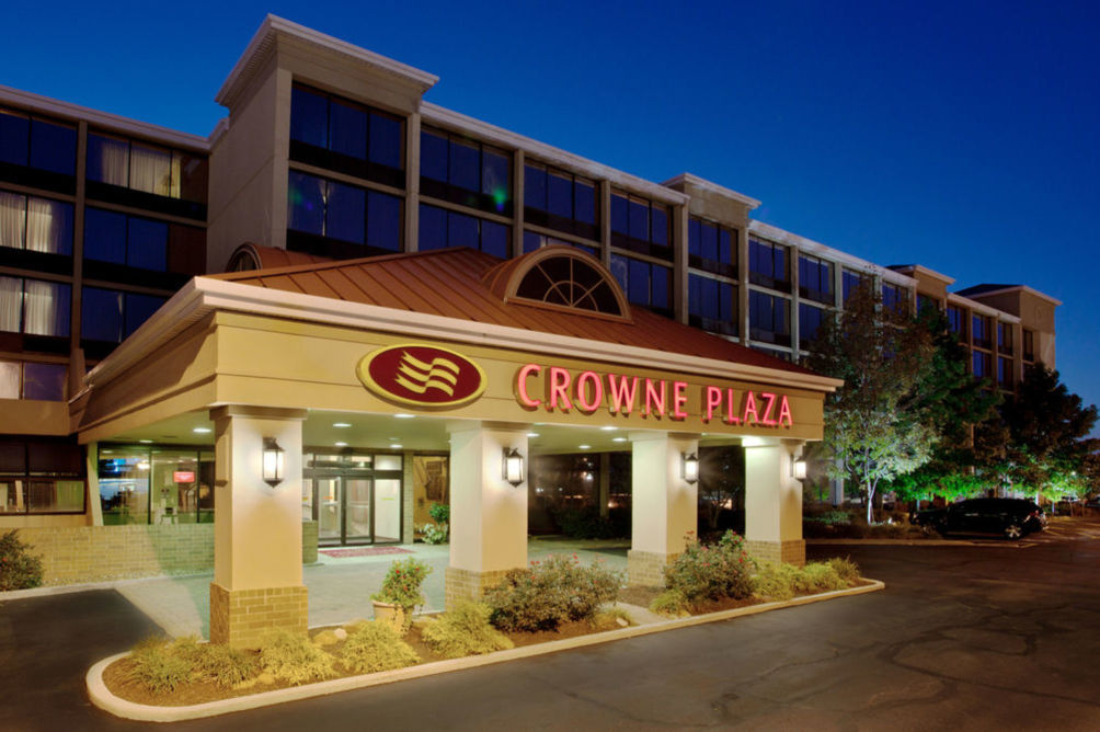 

Crowne Plaza Cleveland Airport