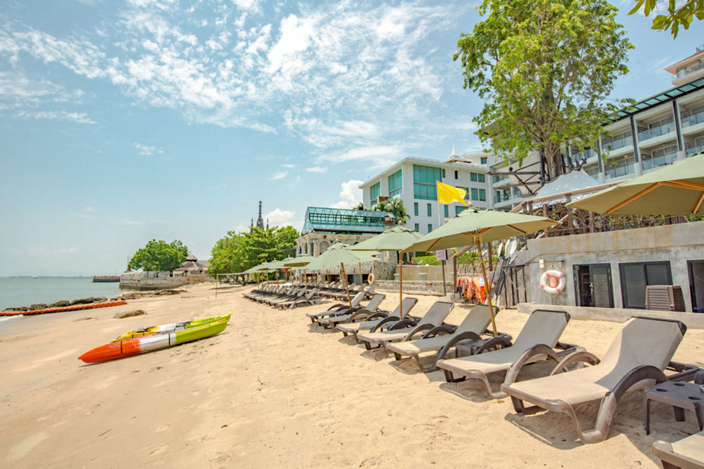 

Novotel Pattaya Modus Beachfront Resort