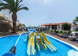 Galaxy Beach Resort BW Premier Collection 4