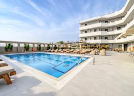 Nicolas Grand Suites, Adults Only 3